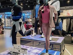 -NIKE品牌体验店(金源新燕莎店)