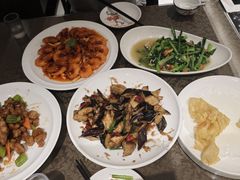 -嘎吧锅私家菜馆(新村十区店)