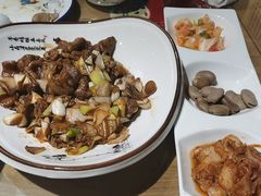 -十六中酱肉·烧烤·京菜小馆(五方桥旗舰店)