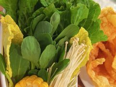 -三人行骨头王火锅(长寿店)