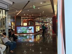 -王府井百货熙地港店