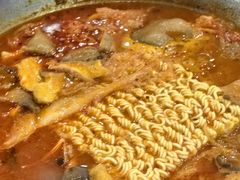 -喇喇排骨火锅·传统韩式脊骨汤(望京西园总店)