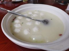 手工鱼丸汤-魏铭鱼头捞饭(晋阳路店)