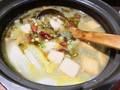 -周鱼小馆石锅酸菜鱼(活力汇店)