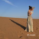 明月出天山｜假期来敦煌鸣沙山拍照吧