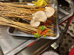 -钢管厂五区小郡肝串串香(奥克斯广场锦城万达店)