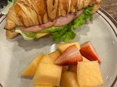 -藏书馆咖啡LibraryCoffee·Bistro(牡丹园店)