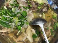 -谢老五跷脚牛肉·非遗传承店