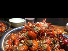 -琥珀老六龙虾(四里河店)