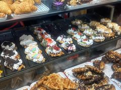 -席娜卡琳火车铁道夜市