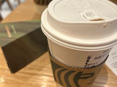 -星巴克臻选(上海中环广场2F店)