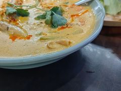 -大头虾越式风味餐厅(光明广场店)