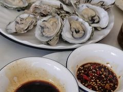 -覃记海鲜美食餐厅