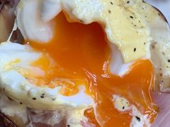 -ROAST coffee & eatery