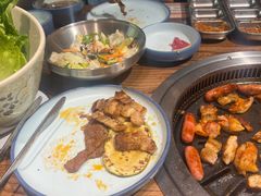 -明洞阿姨·韩式酱蟹烤肉·创意料理(三元桥店)