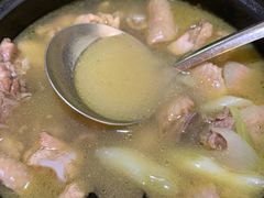 -阿鹏故事云南野生菌火锅(人民路店)