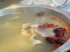 -光头药膳鸡(莱茵小镇店)