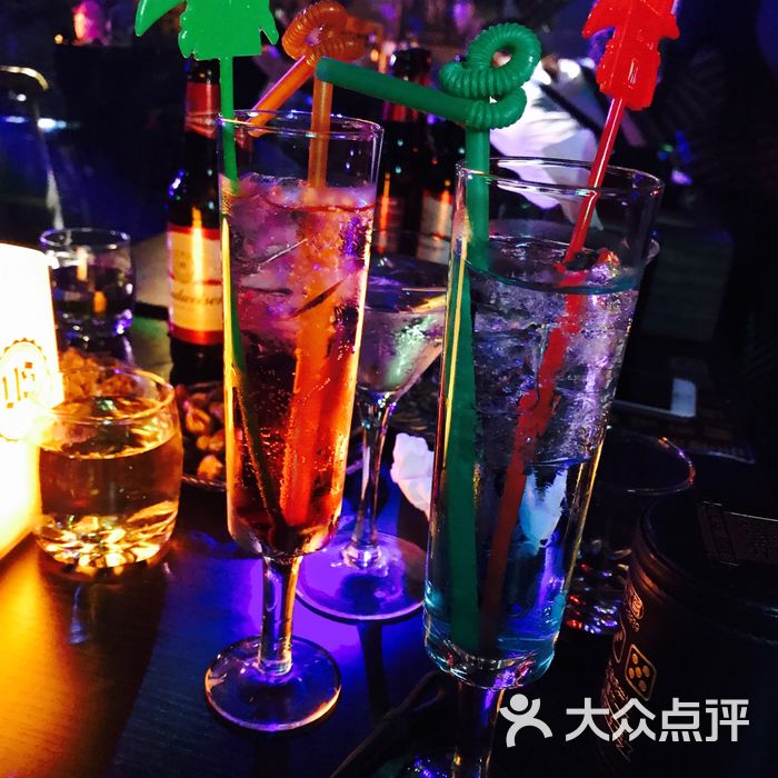 us club大学生酒吧