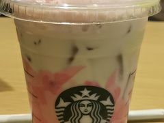 女神节特饮-星巴克臻选(华堂·新辰汇店)