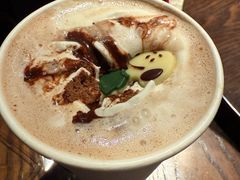 -星巴克臻选(南京金茂览秀城店)