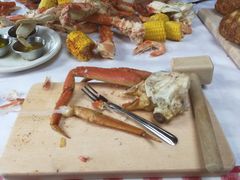 -The Crab Pot Seattle