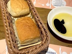 -Kathleen's Waitan 凯圣琳江景西餐厅(外滩店)