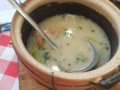-粤盛海鲜平价店(洛溪食街店)