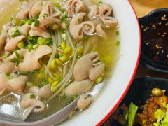 -朱大嘴肥肠血旺(福字街店)