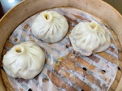 蟹黄汤包-苏亦铭馄饨店(凤凰西街店)