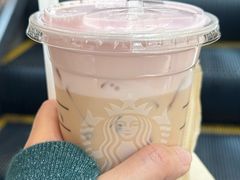 睡莲拿铁-星巴克臻选(湖滨道店)