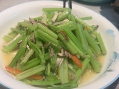 -小乡小镇·传承桐庐土菜·老板亲自烧的菜