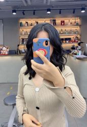 -变画·发型STUDIO