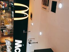 -麦当劳(中山公园龙之梦店)