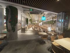 大堂-老乡鸡(上海白玉兰广场店)