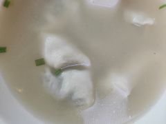 荠菜大馄饨-老上海里弄味道(知春路店)