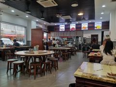 -香辉食馆(新兴路店)
