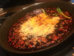 -纸盐河码头火锅(十八梯店)