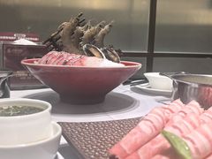 -红鼎豆捞·非遗鲍皇汤火锅(宝丰路店)