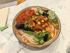 -百春原湖南牛肉粉(百联世纪店)