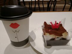 -巴黎贝甜(常德路店)