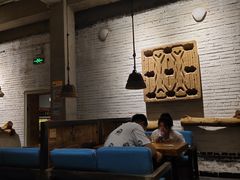-苹果树下艺术餐厅(宋庄店)