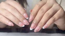 -槿里日式美甲工作室