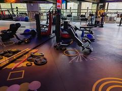 -W FITNESS 威尔仕健身·游泳(老西门新苑店)