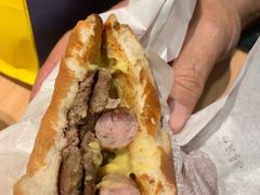 香肠双层牛肉汉堡-麦当劳(欧亚大观商都店)