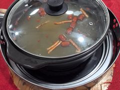 -花苑美食横琴生蚝火锅(拱北粤华路店)