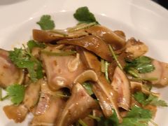 -梁家大院•农家菜(昆山会展中心店)