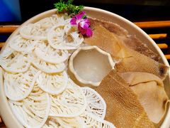 双拼牛肚-东巴人鱼豆花火锅(幸福街店)