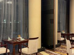 -粤尚腾香居中餐厅(首都机场希尔顿店)