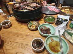-韩景台烤肉(八大处店)