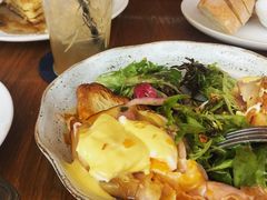 -ROAST coffee & eatery